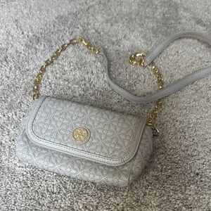 Tory Burch Light Gray Crossbody Bag with Gold Chain
